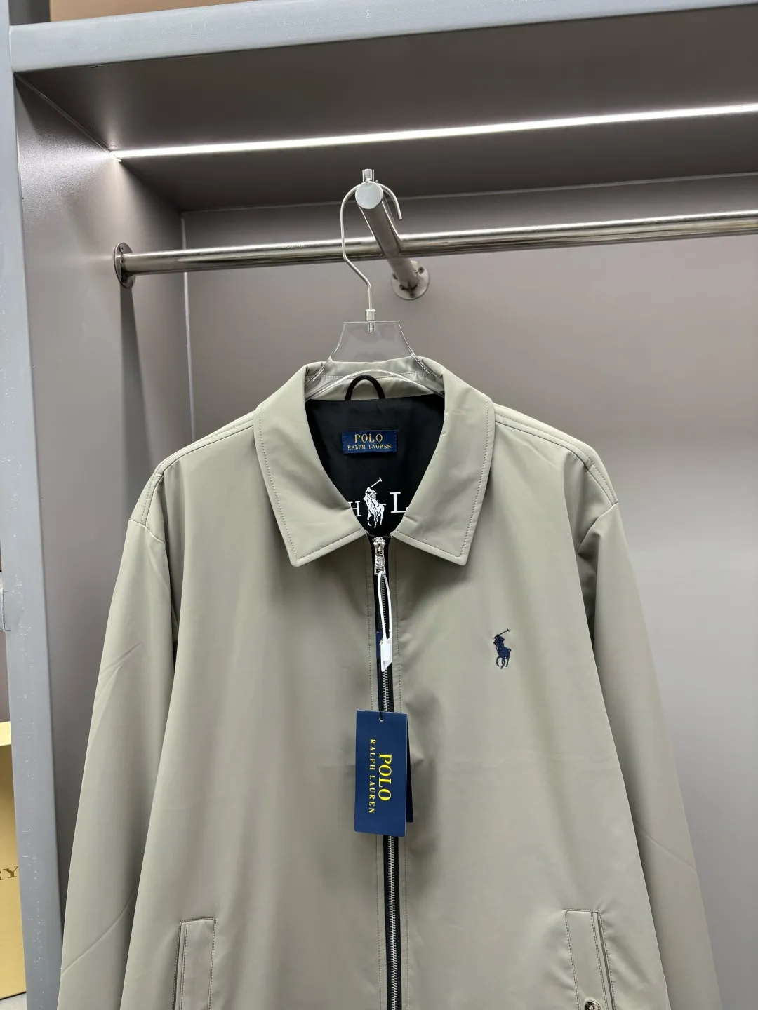 🅿️600 POLO Ralph Lauren new embroidered cotton jacket Original fabric Original accessories Official same model Made of imported polyester fabric, customized with same vat dyeing fabric Very comfortable and smooth to the touch Very wide and stylish, Will not deform after long wearing Color: Black Royal Blue Khaki Size: L-4XL